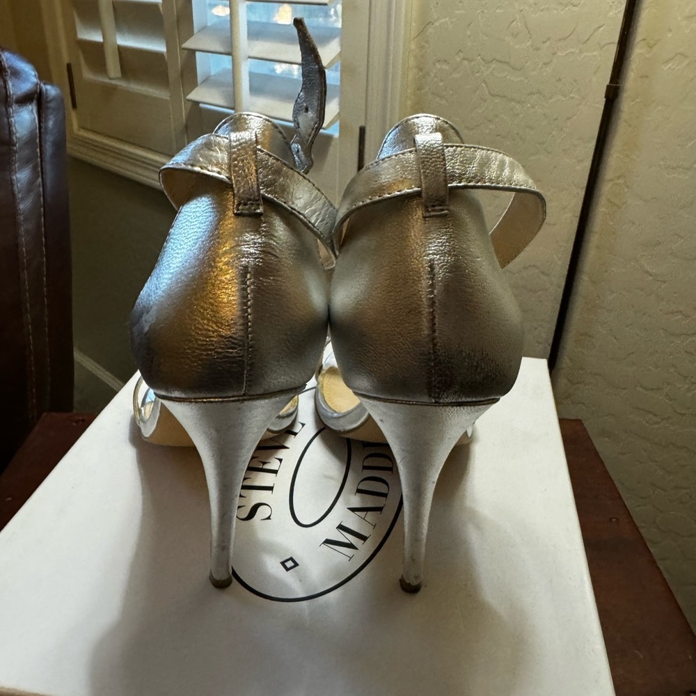 Matallic silver Steve maddens